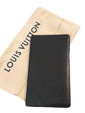 Authentic Louis Vuitton Taiga Leather Long Wallet in Black